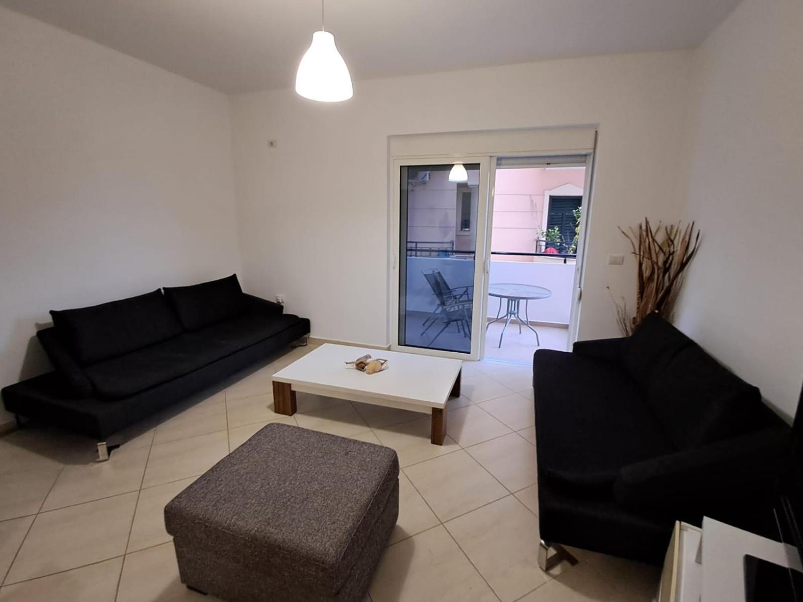 Apartment Victoria by the sea Sarande