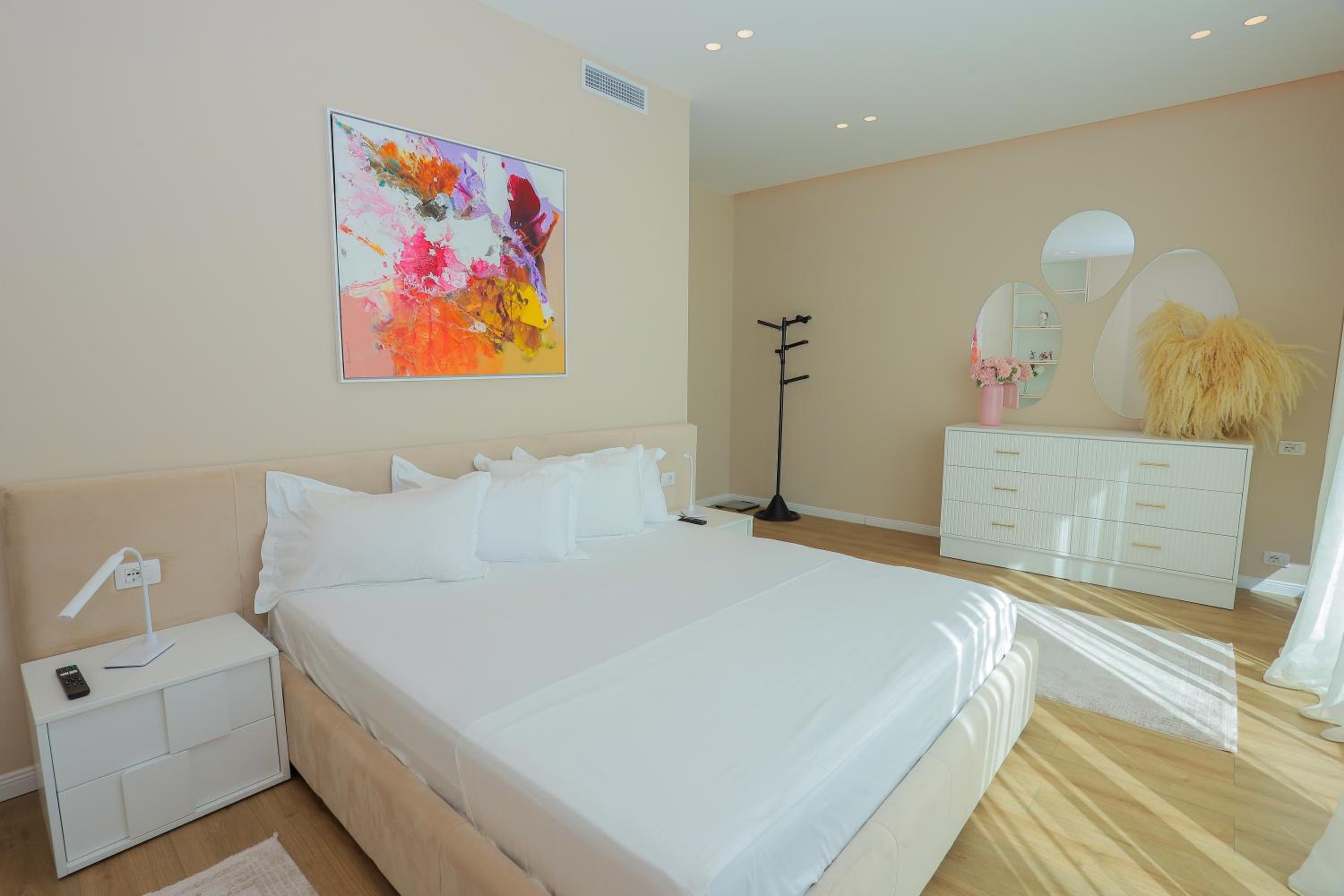 Sea Drive Luxury Vila Green Coast