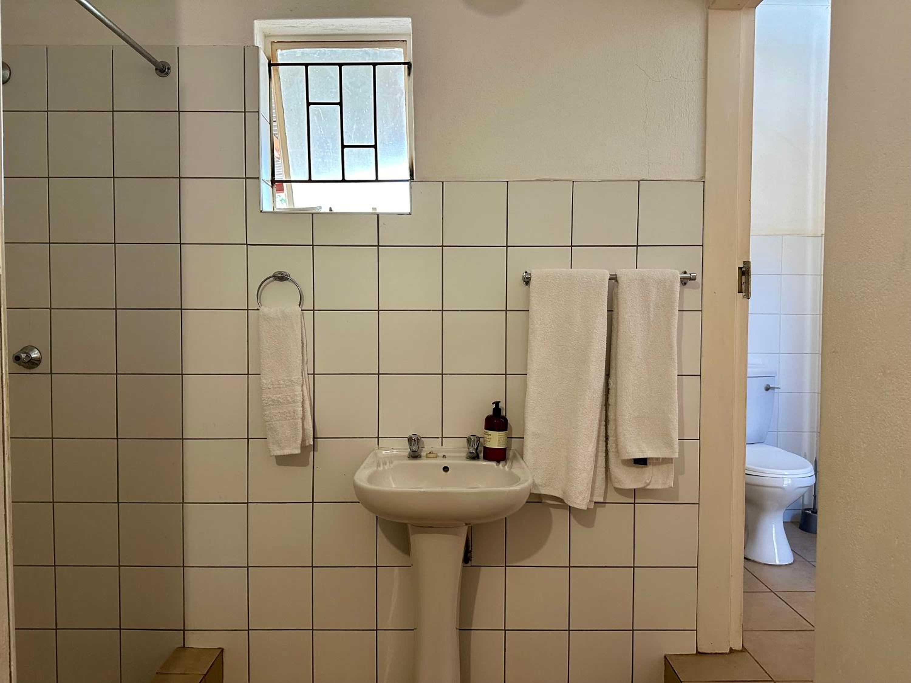 Gemini Bachelor House