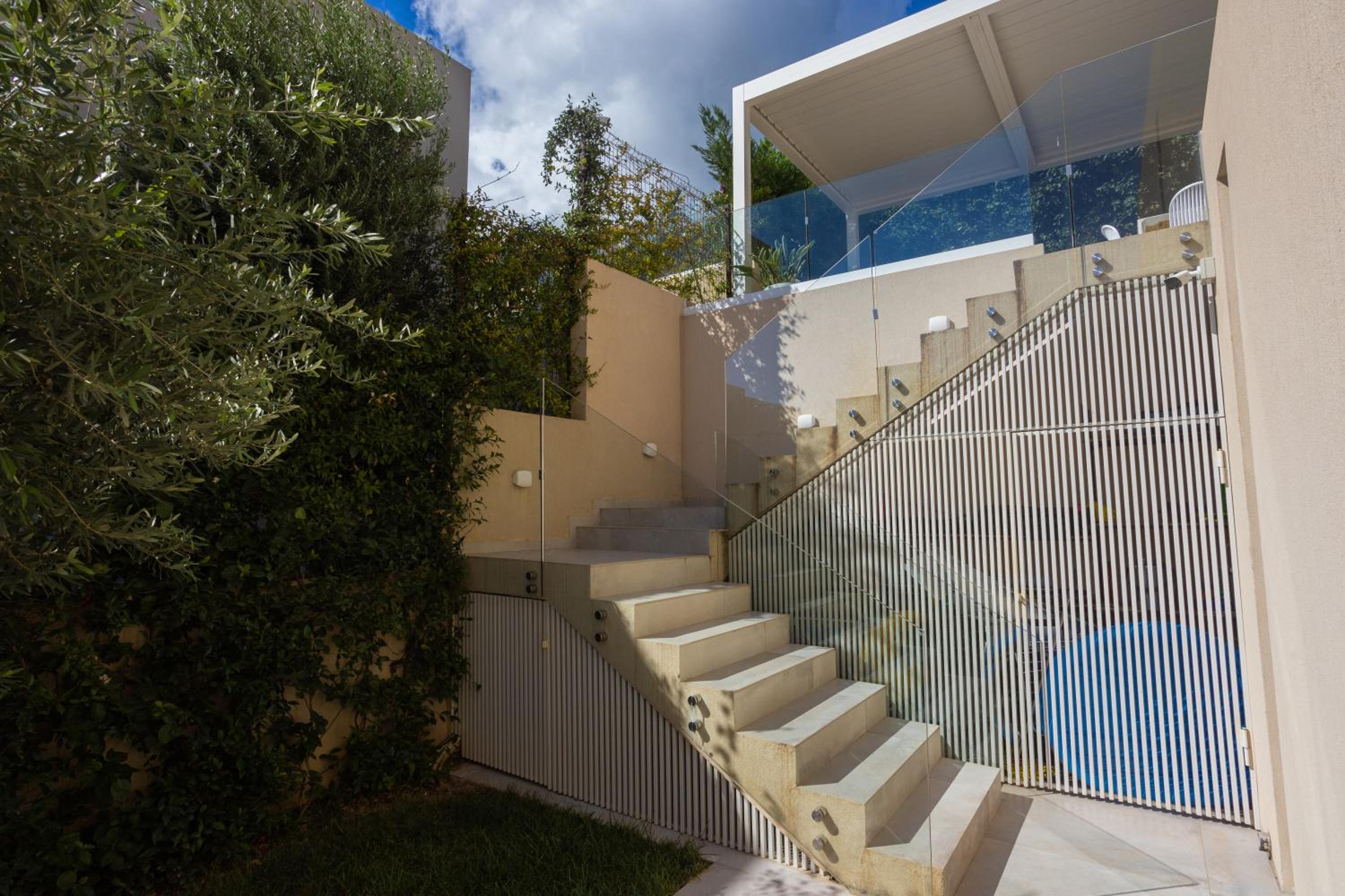 Sea Drive Luxury Vila Green Coast