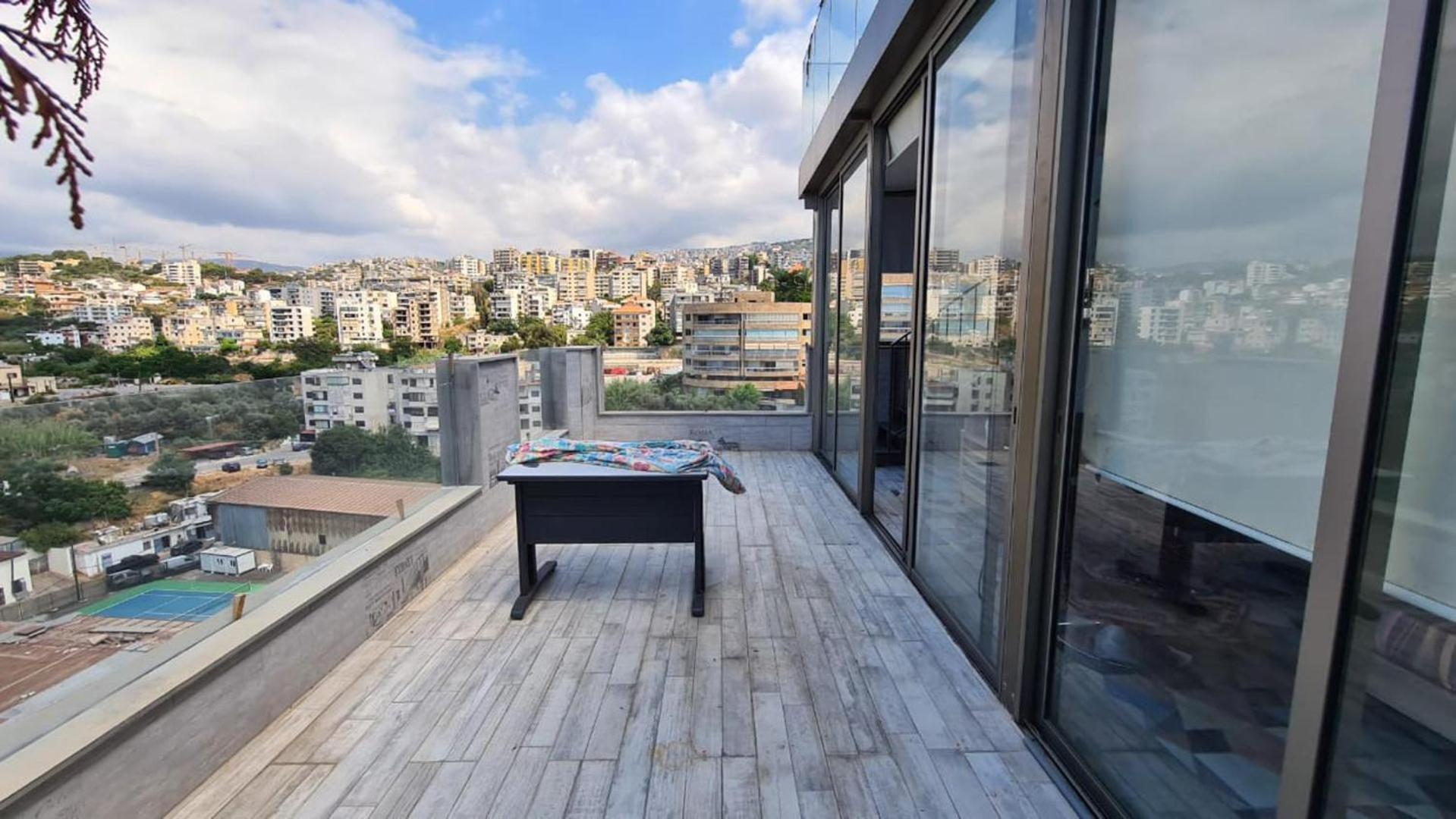 Studio Duplex-Garden-Facing La Marina Dbayeh