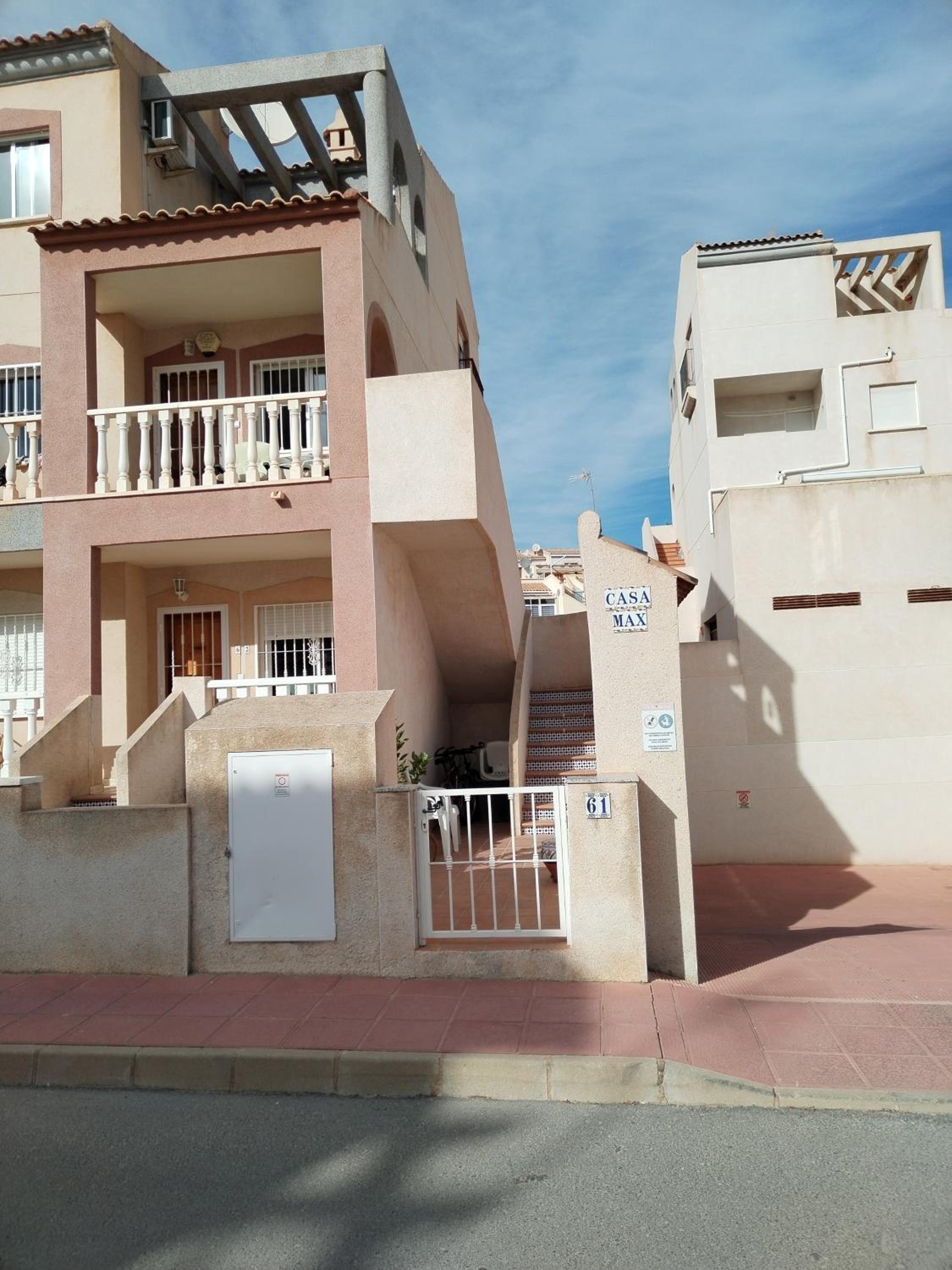 Villa Casa Max - duplex-apartment in Villamartin Golf Resort view 2