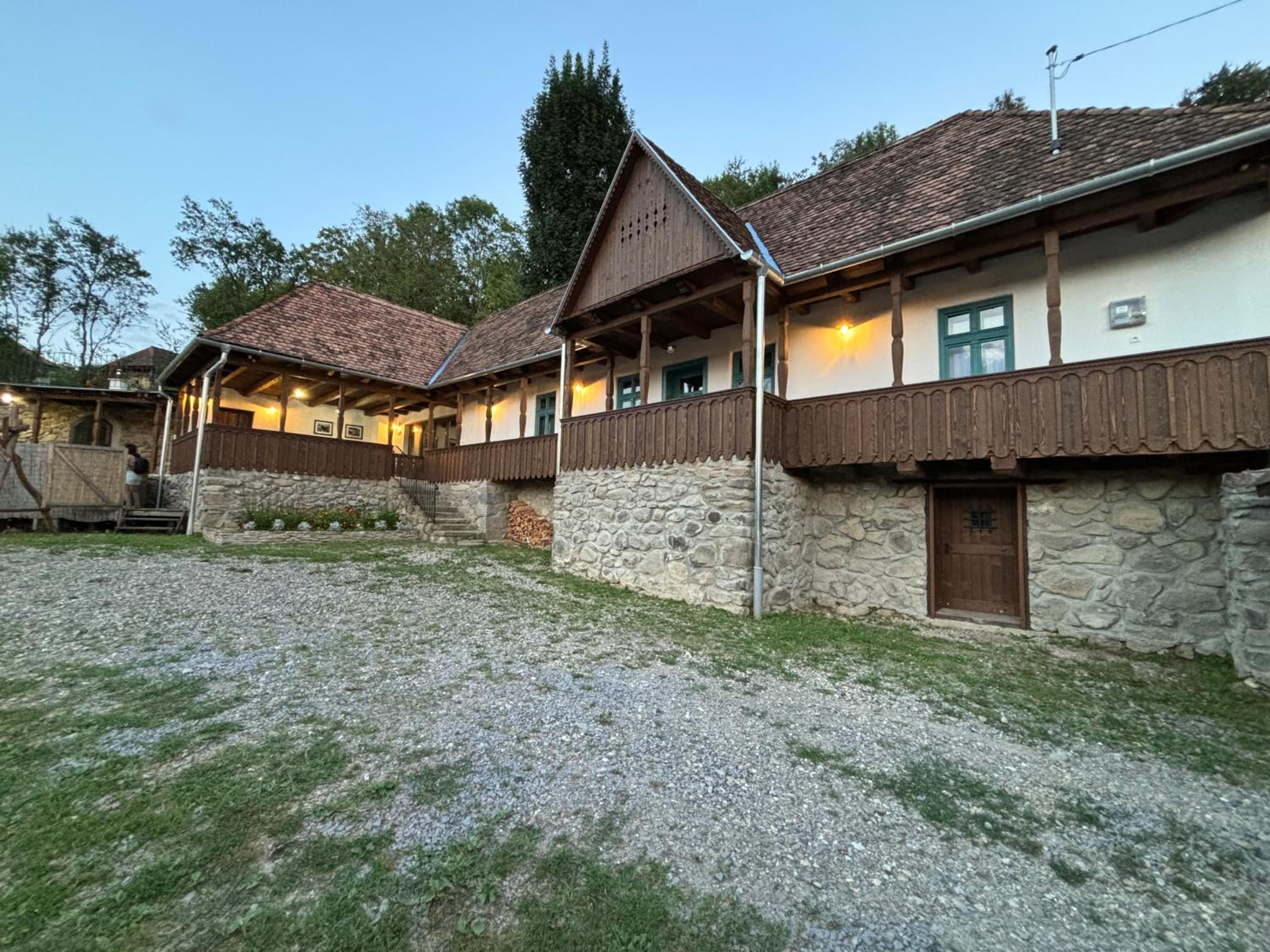 Hotel Demeter Guesthouse WOLF - Image 1