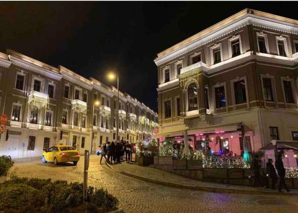 in the center of Beşiktaş
