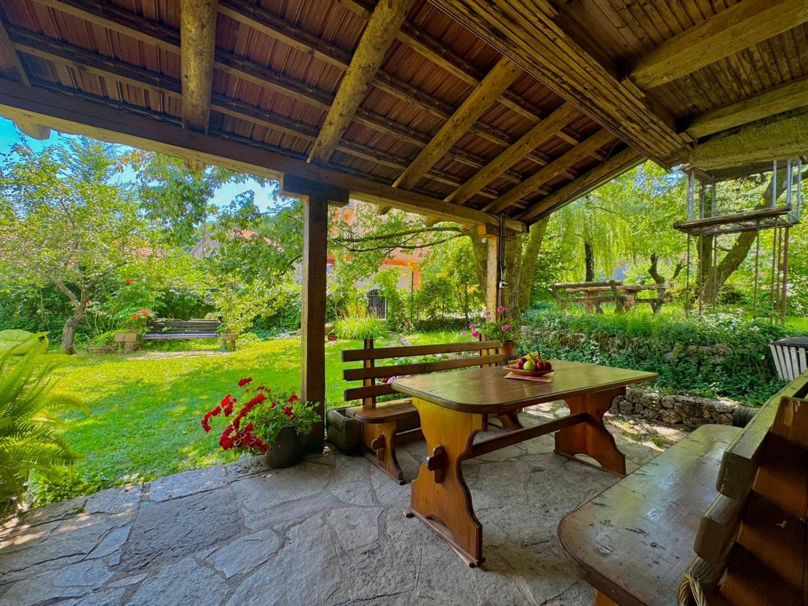 Artistic Garden House