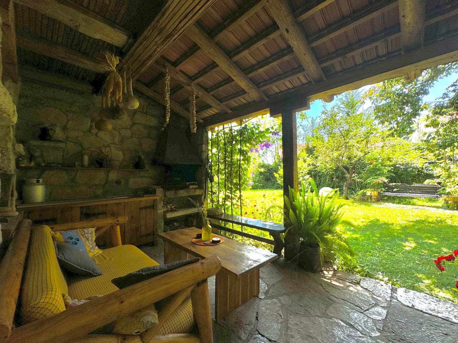 Artistic Garden House