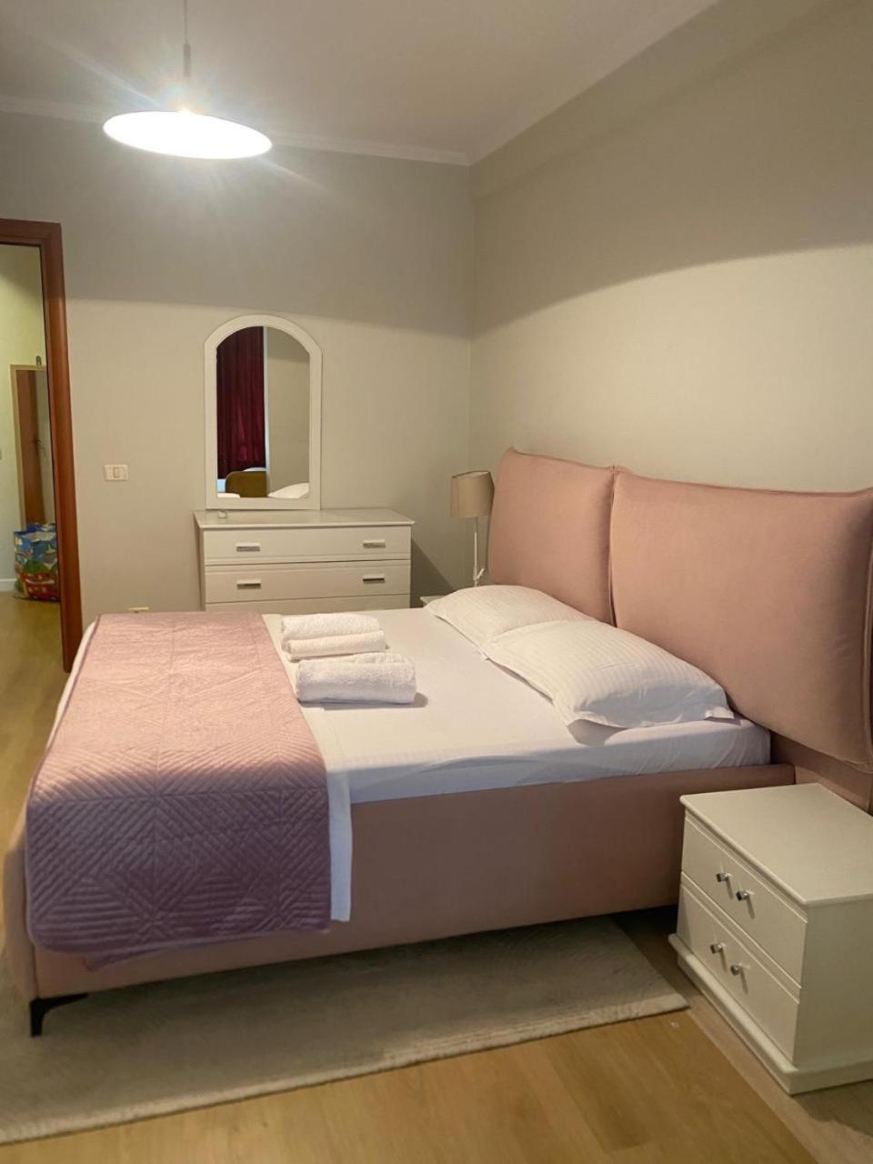 Mina Apartment