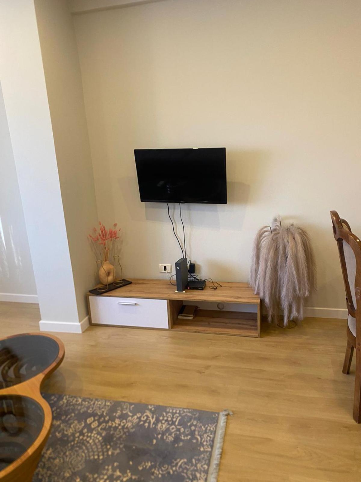 Mina Apartment
