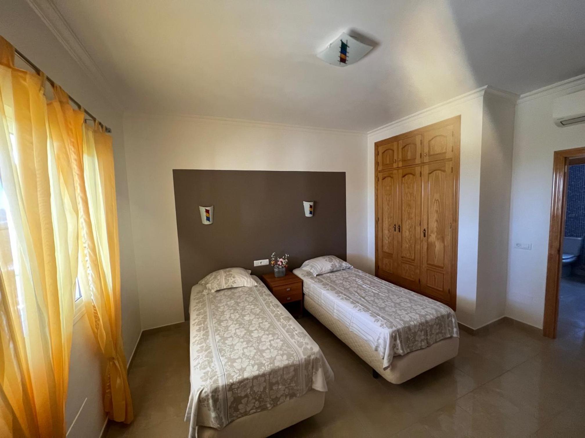 Villa Camakini with heated pool and sea View view 4