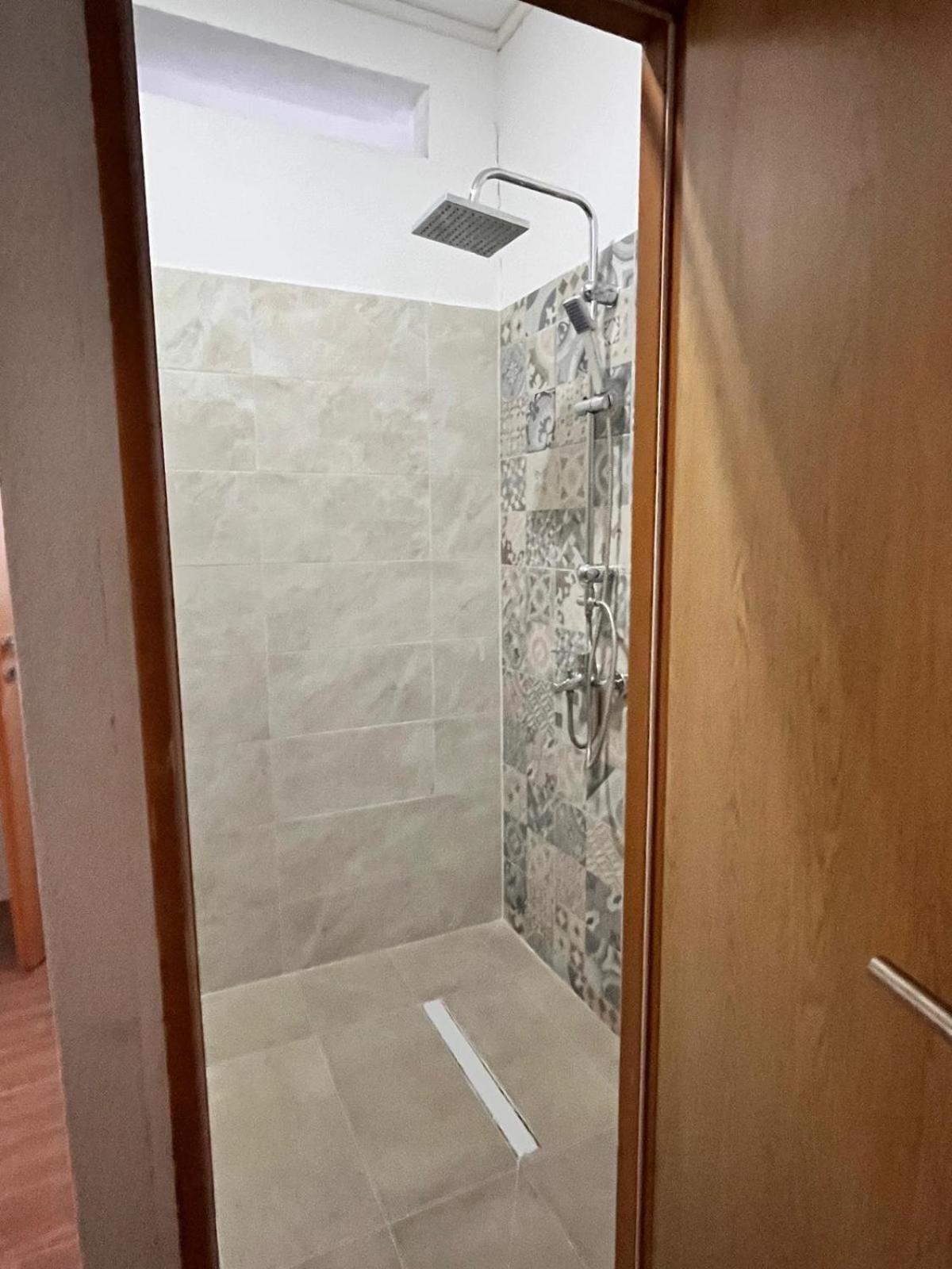 Cozy fully furnished apartment with garden