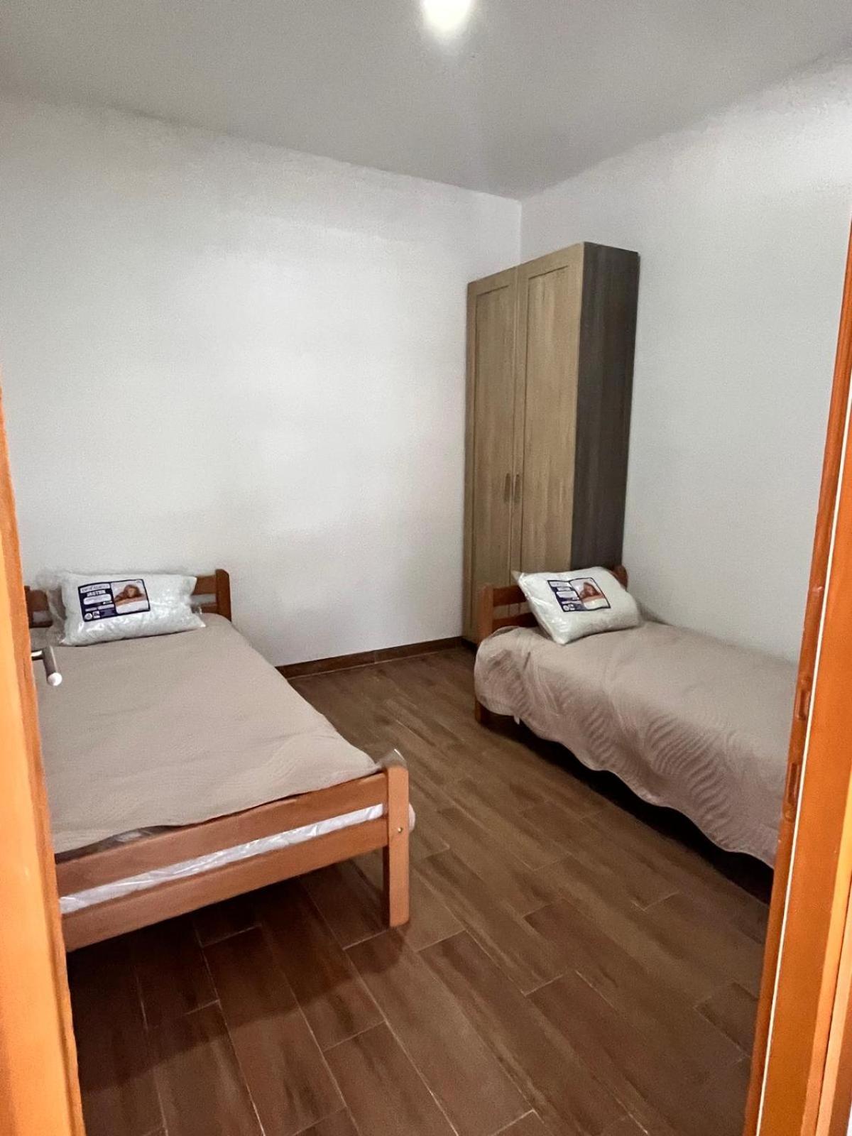 Cozy fully furnished apartment with garden
