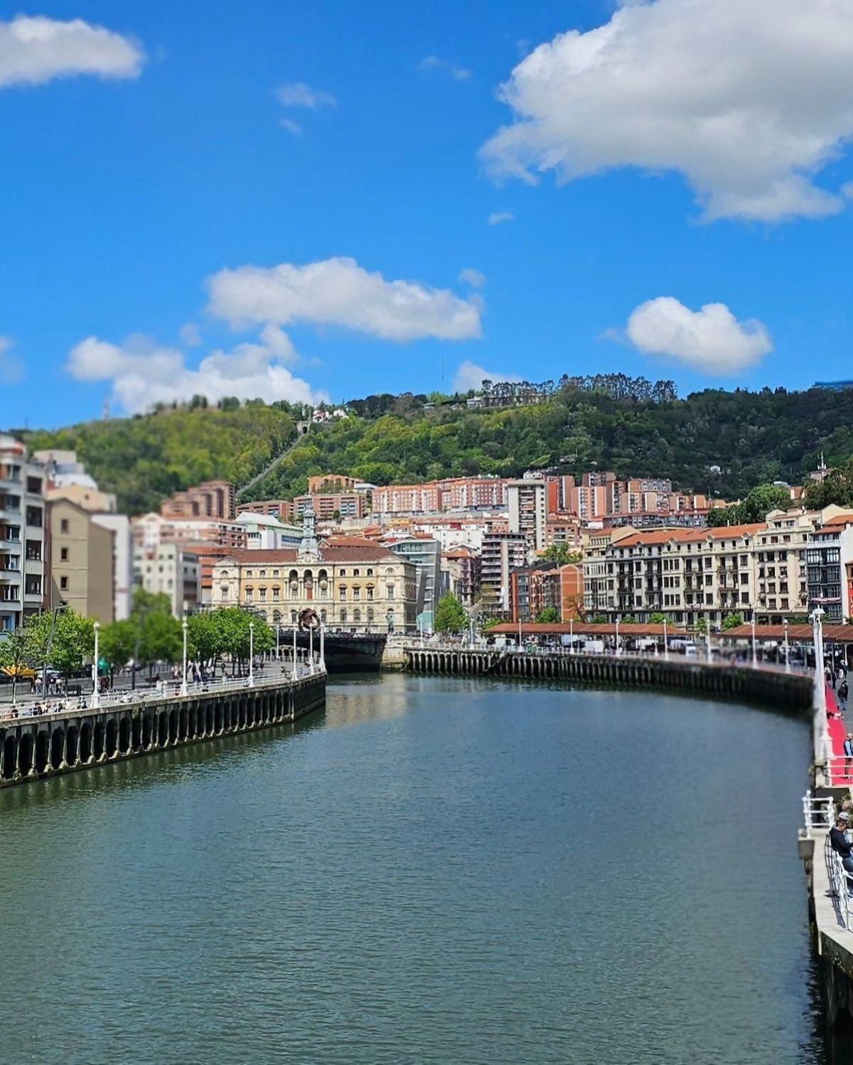 Apartamento con garaje en Barakaldo Kasa Txiki