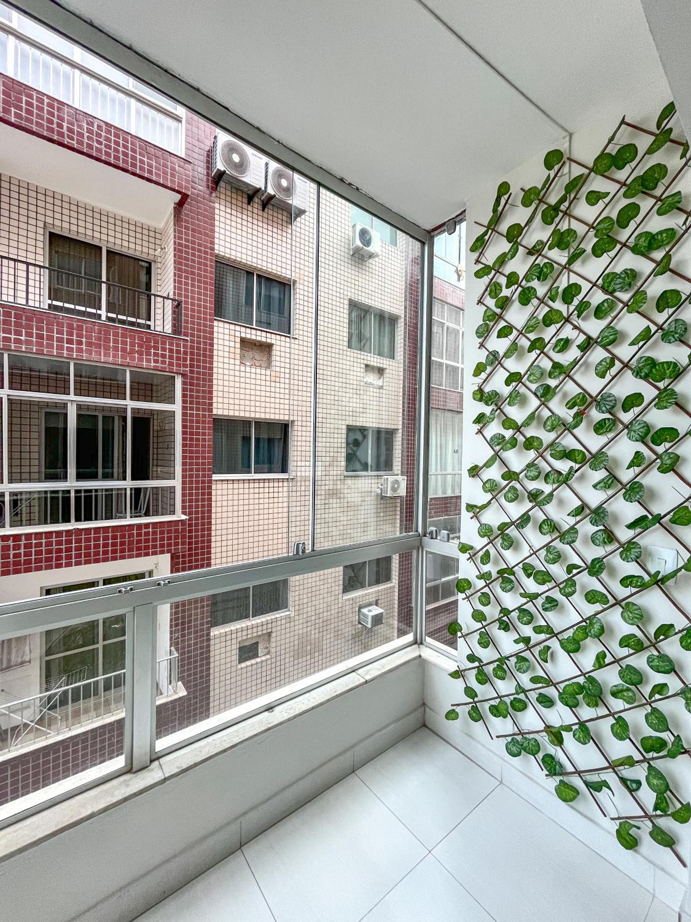 Apartamento a 400 metros da Praia do Forte