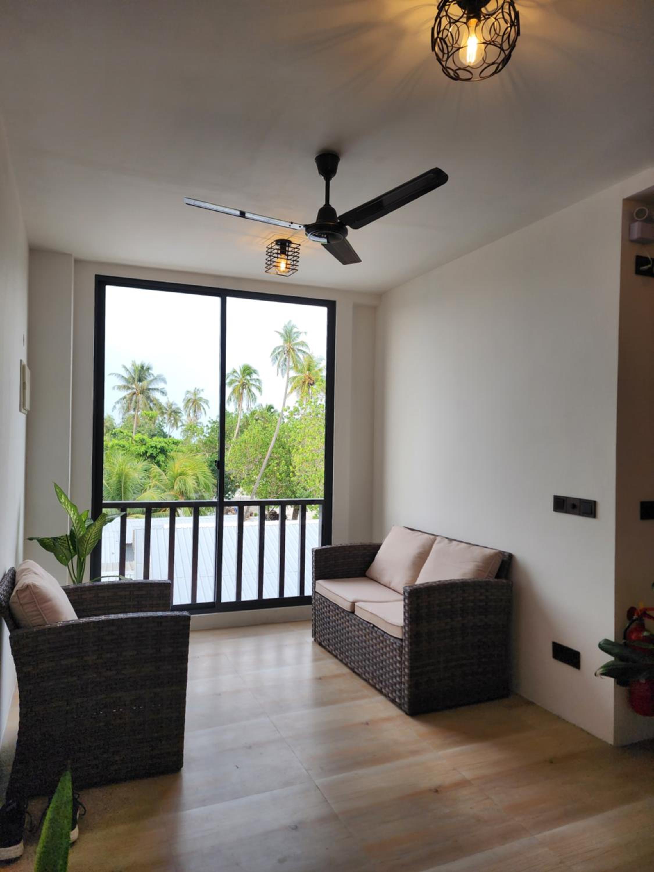 Nikabliss Dhigurah photo 2