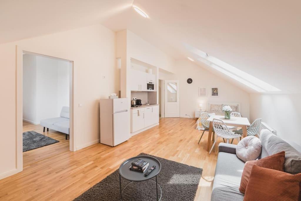 Imperial Loft Apartment