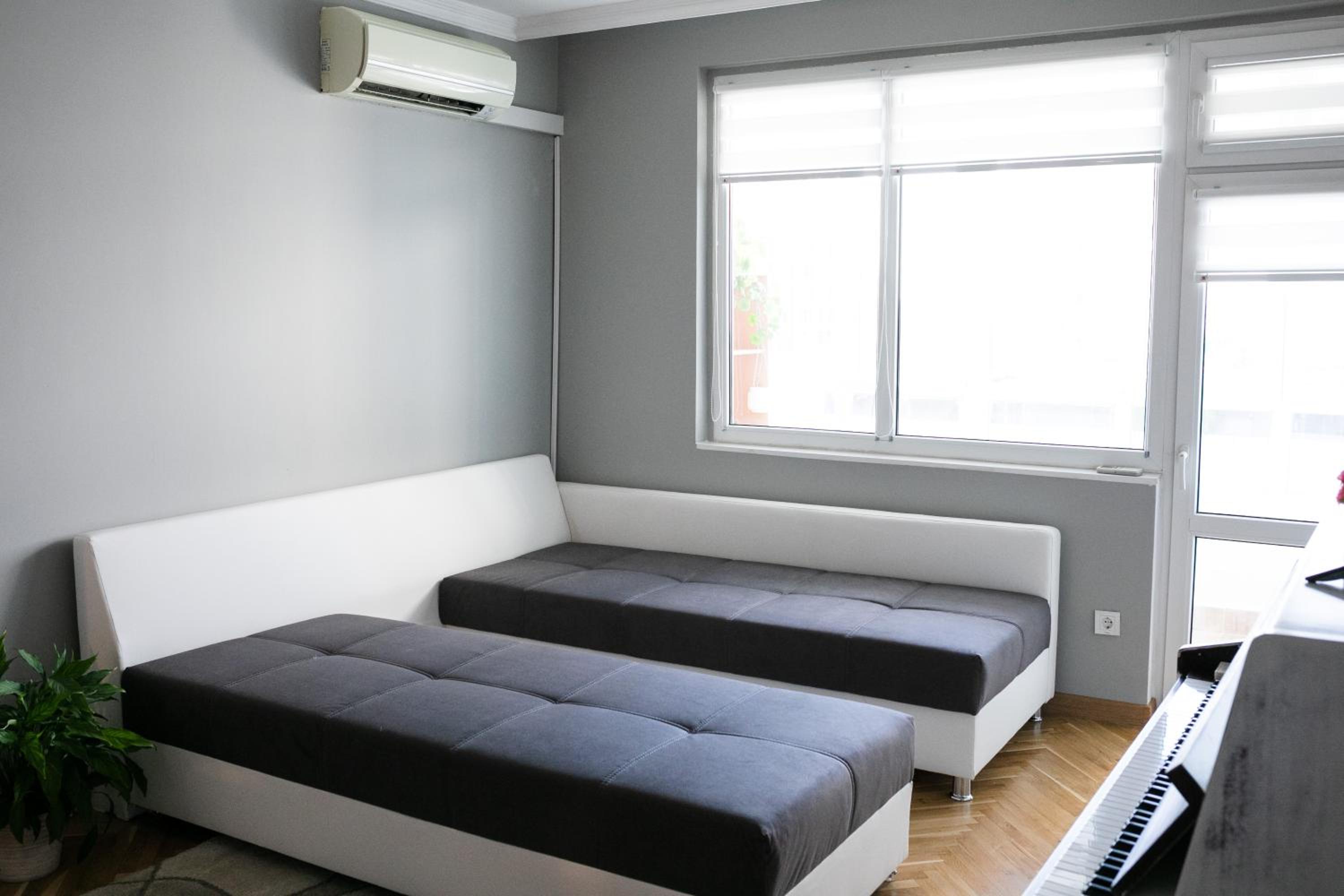 Varna Seaside garden apartments