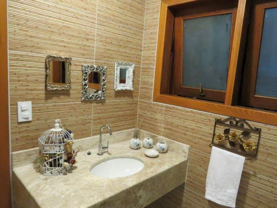 Refúgio d'Ajuda 5 quartos, 4 suítes