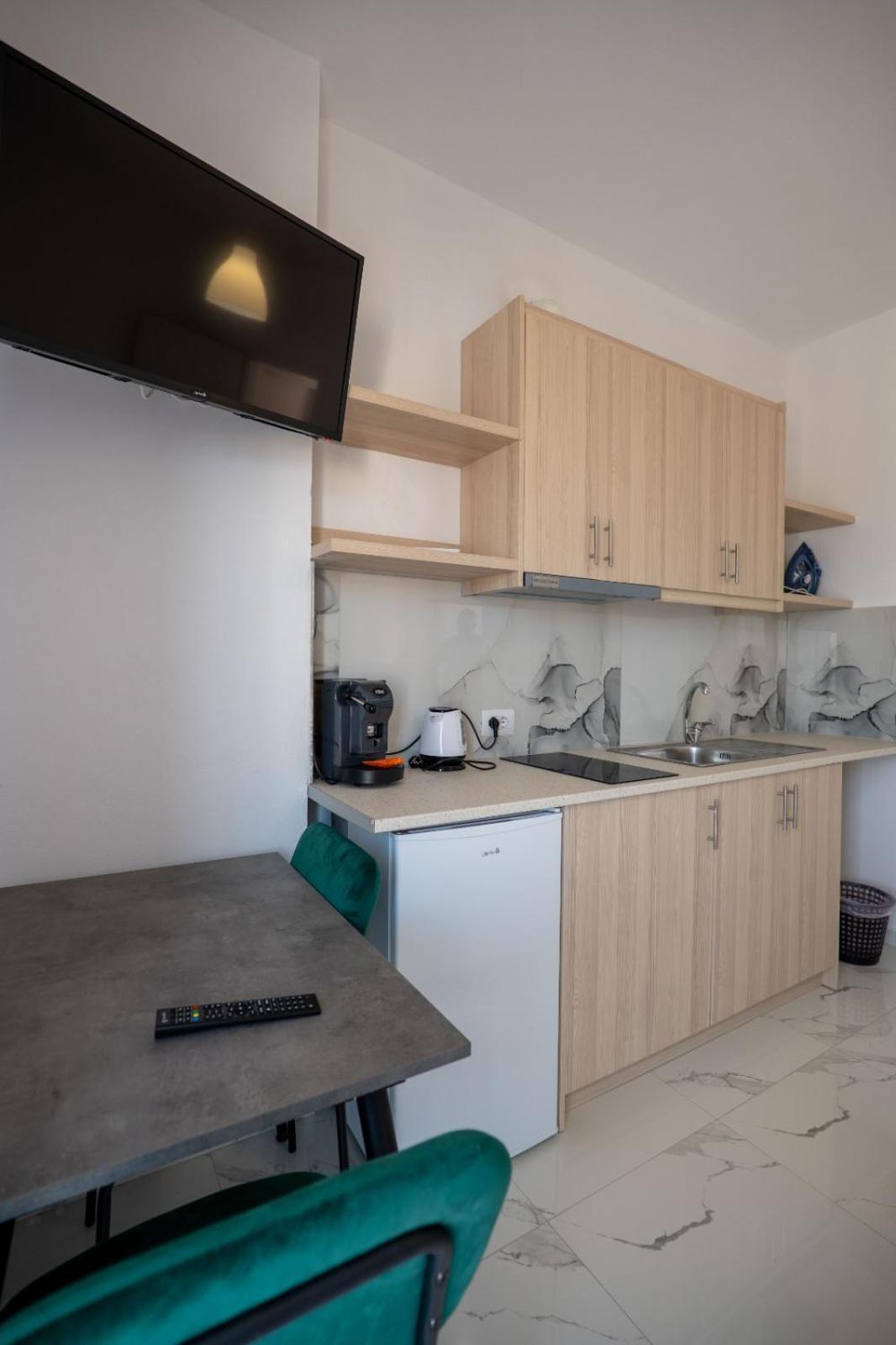 Villa Asllani ap3
