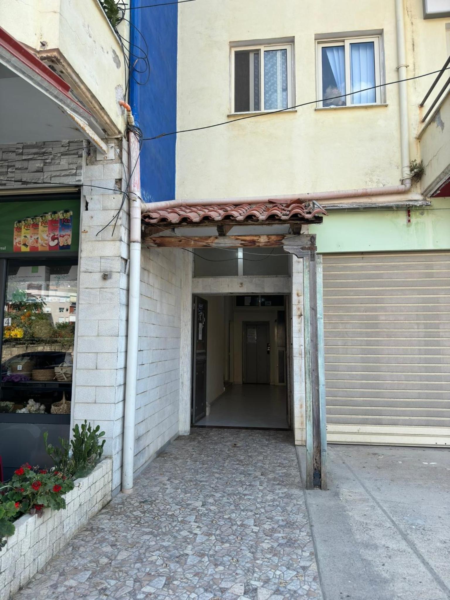 Xhoel Apartment photo 5