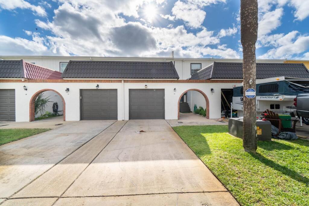 Travelers Rest - Pensacola Beach, Family Friendly! view 2
