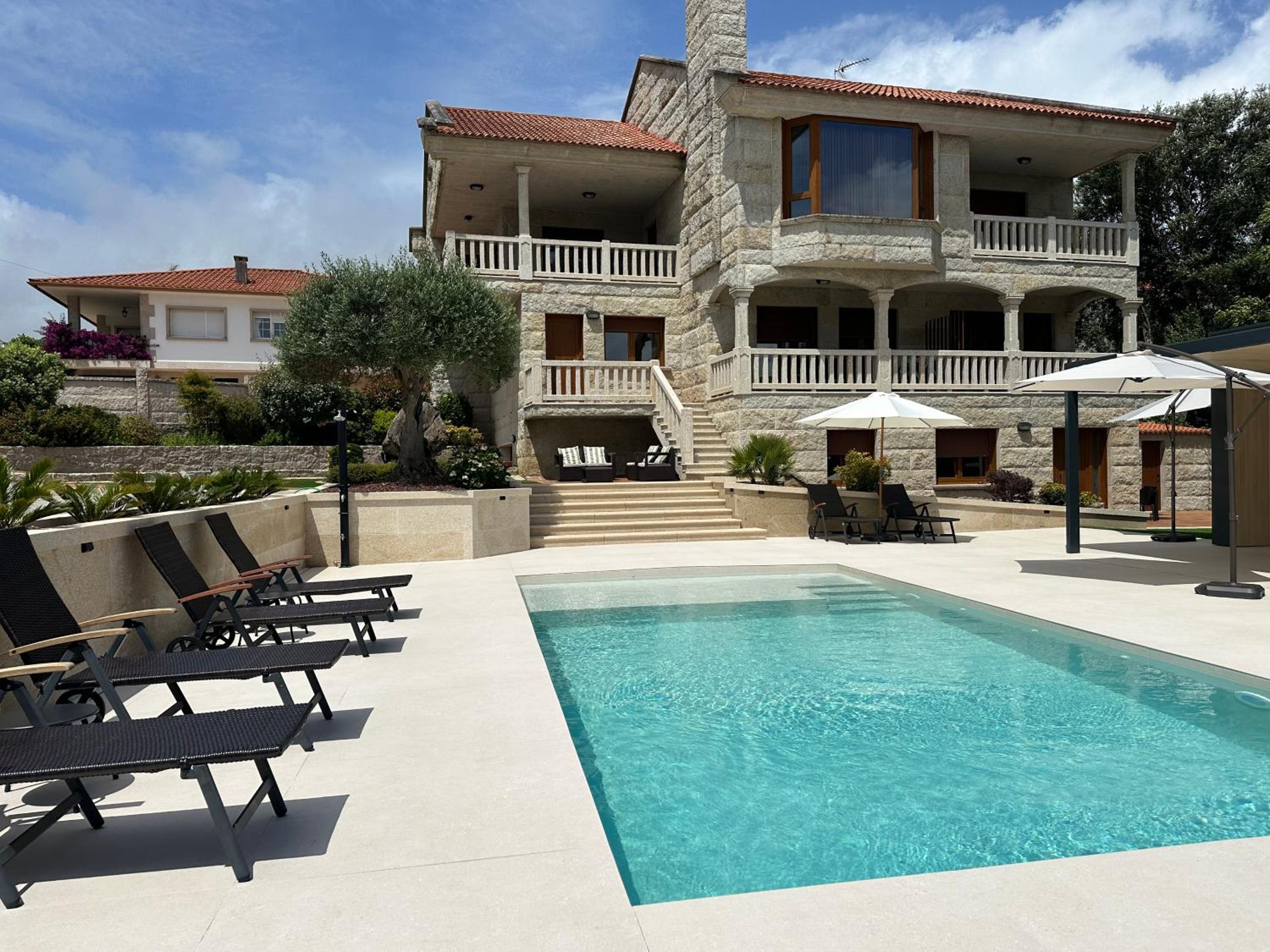 APARTAMENTOS MAR DE AREAS view 4