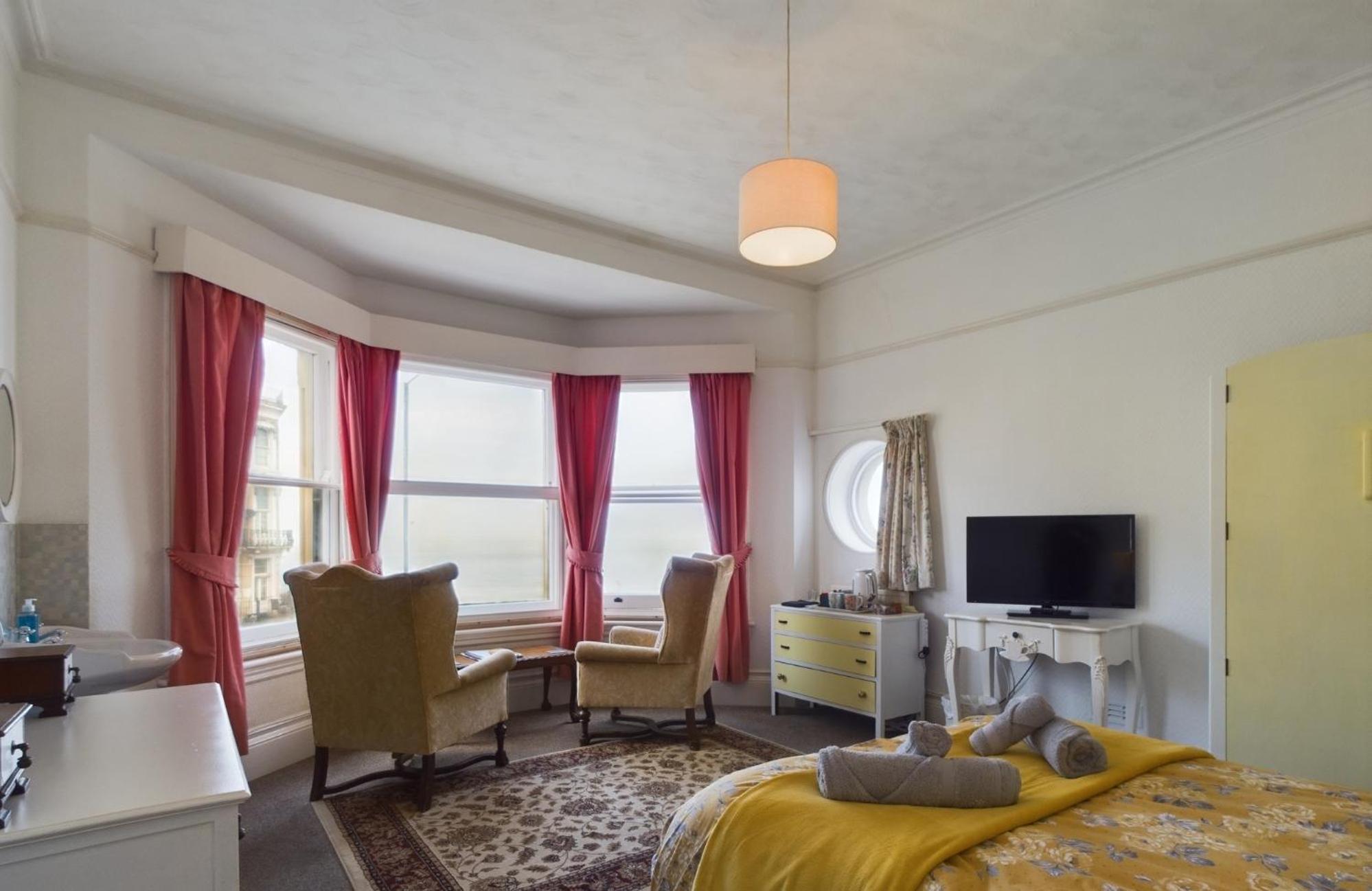 Spectacular sea view double, with exclusive bathroom & use of patio and bike store view 2