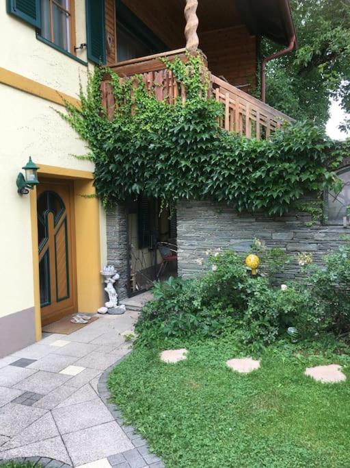 Apartment in traumhafter Lage mit Naturbadeteich