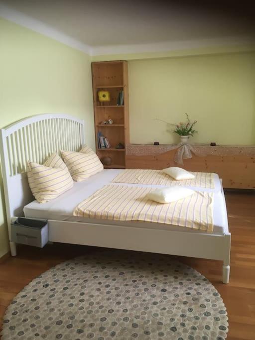 Apartment in traumhafter Lage mit Naturbadeteich