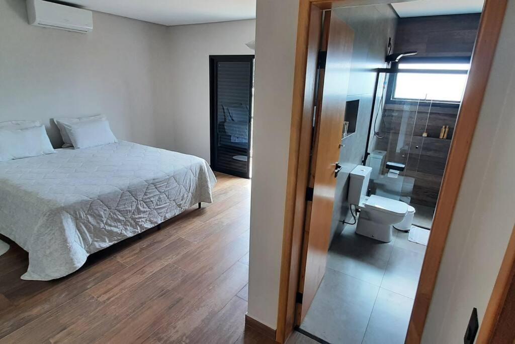 3suites DeH Clima de Férias Represa a 200 metros