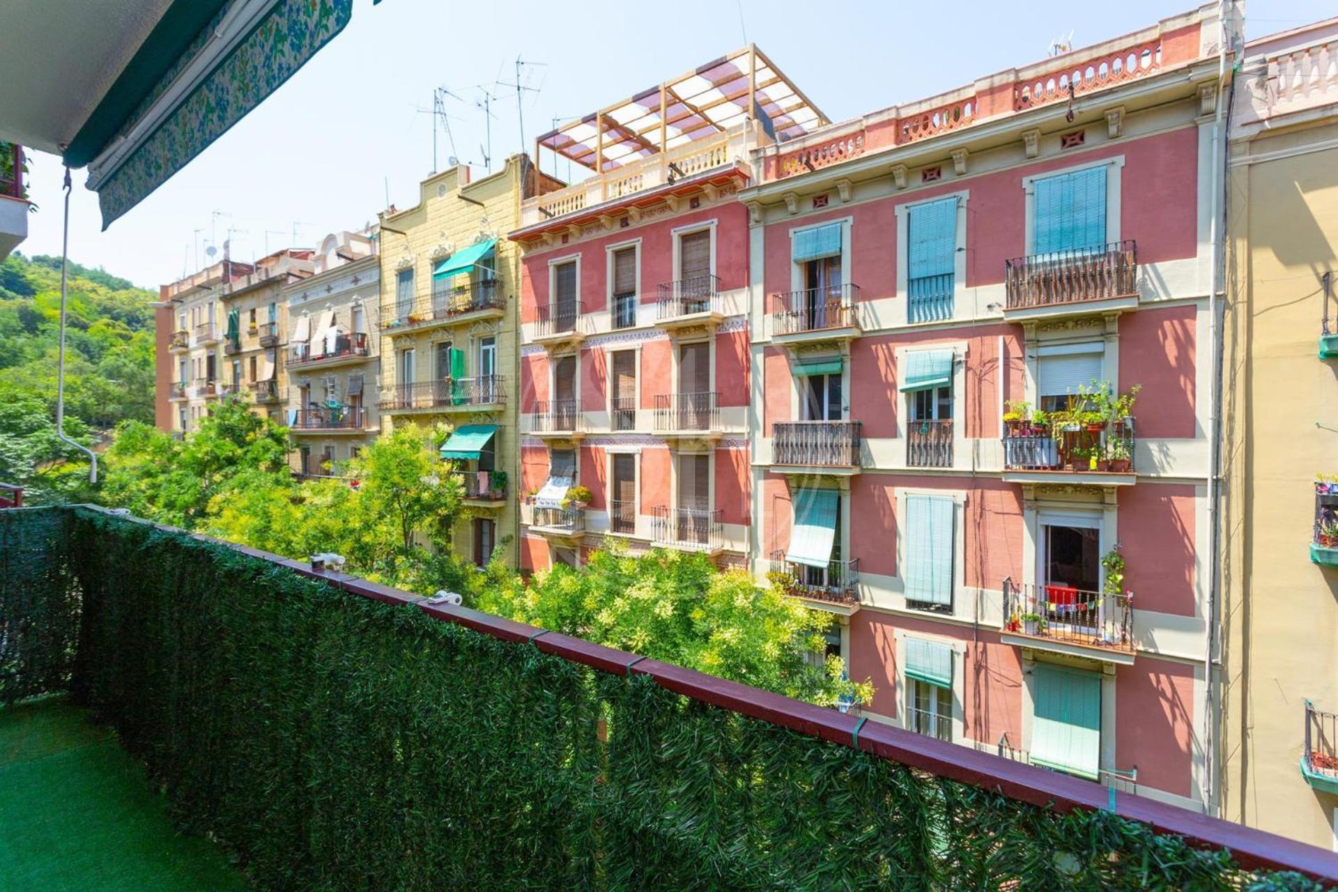 Beautiful apartment in Montjuic