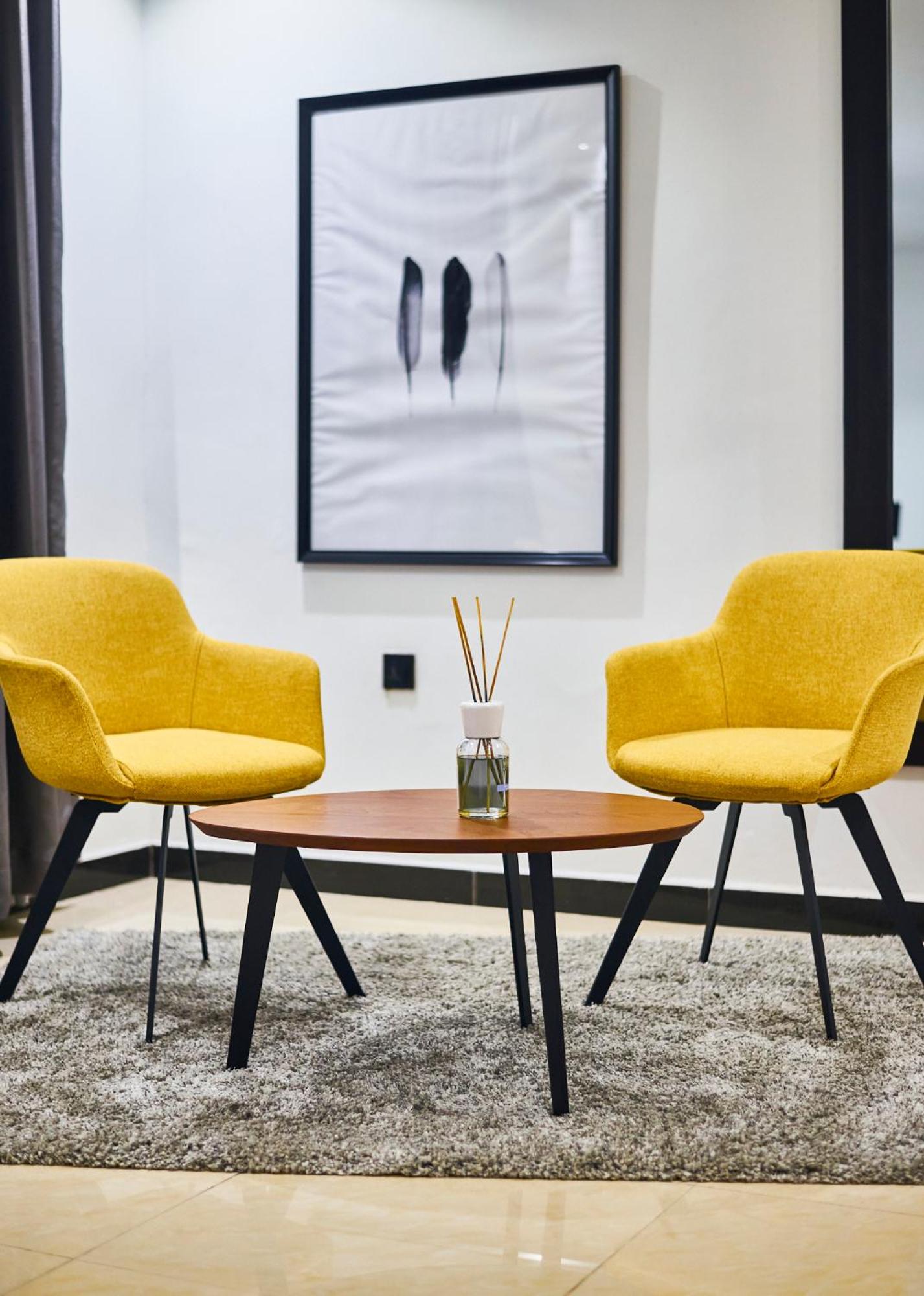 The Blanche Apartment