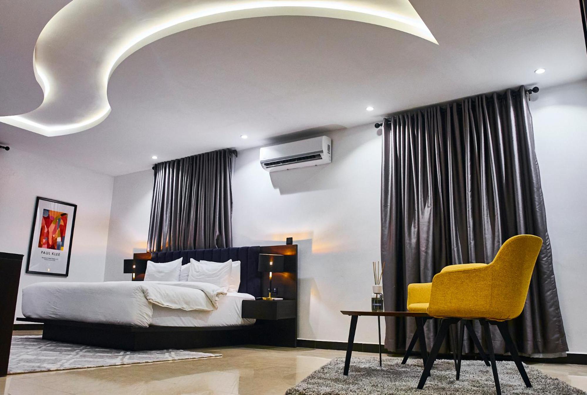 The Blanche Apartment