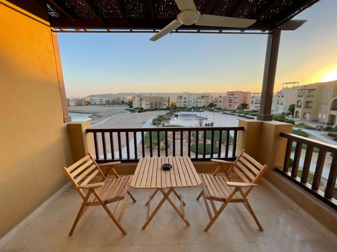 Amazing Two bedroom's Waterside Elgouna