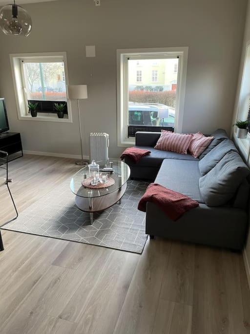 Practical apartment near city center view 4