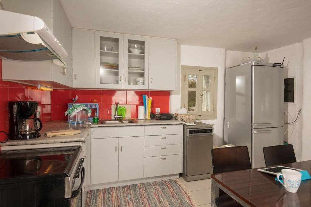 Kiter's paradise beach house photo 2