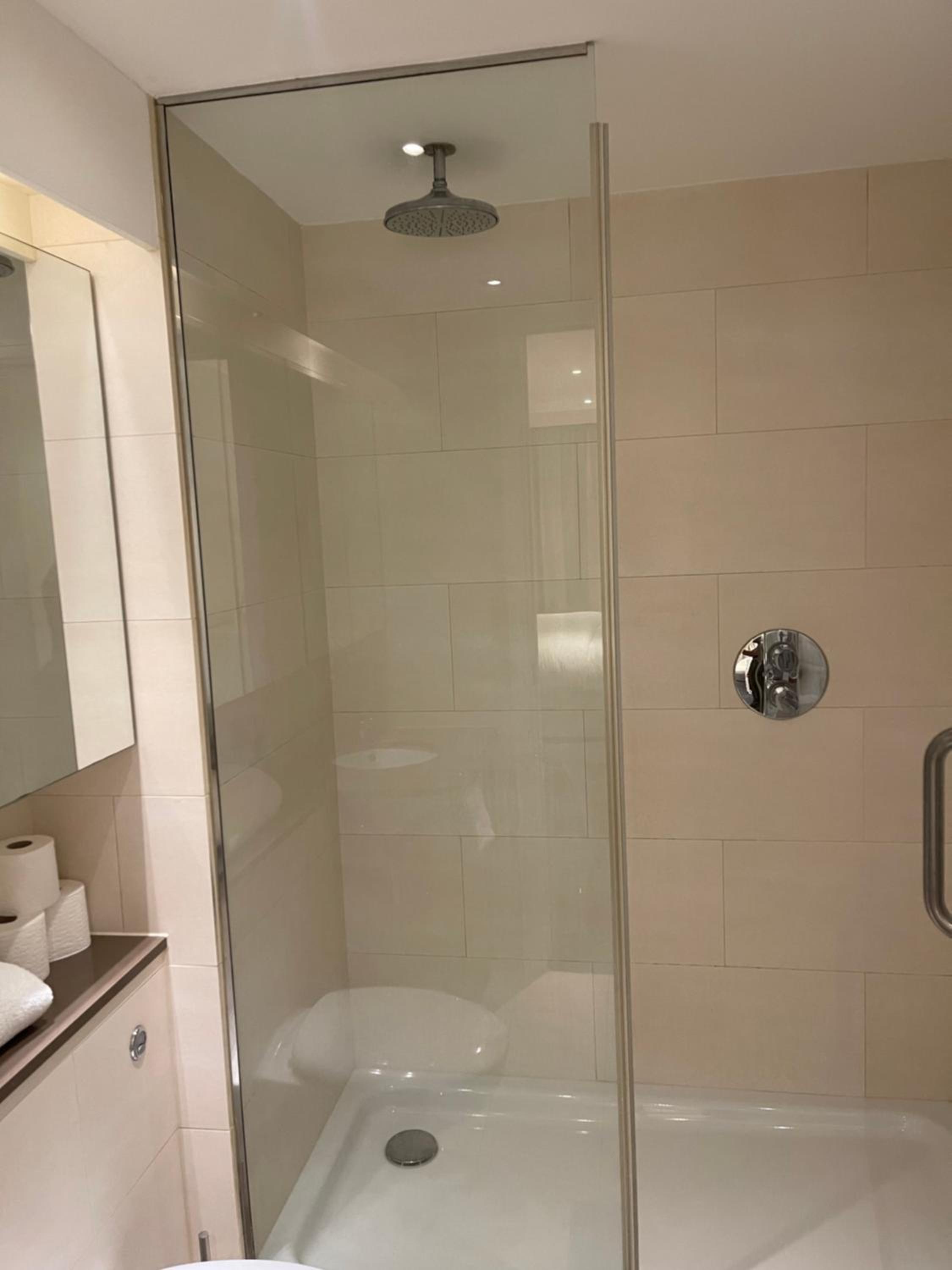 Modern Luxury 2 bedroom apartment in London Excel