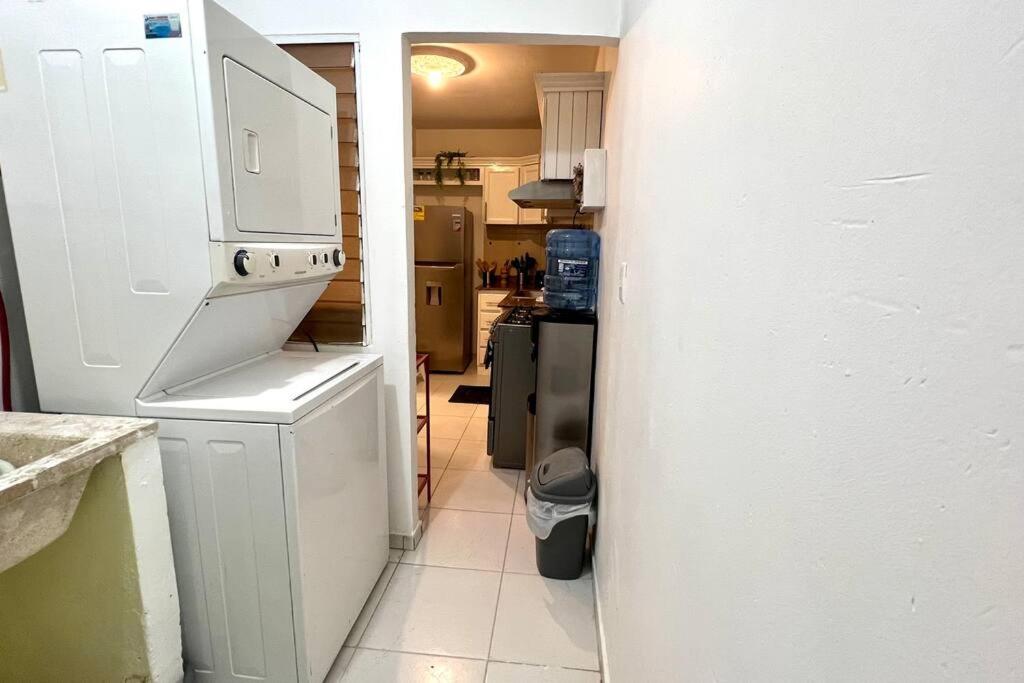 Habitacion con piscina