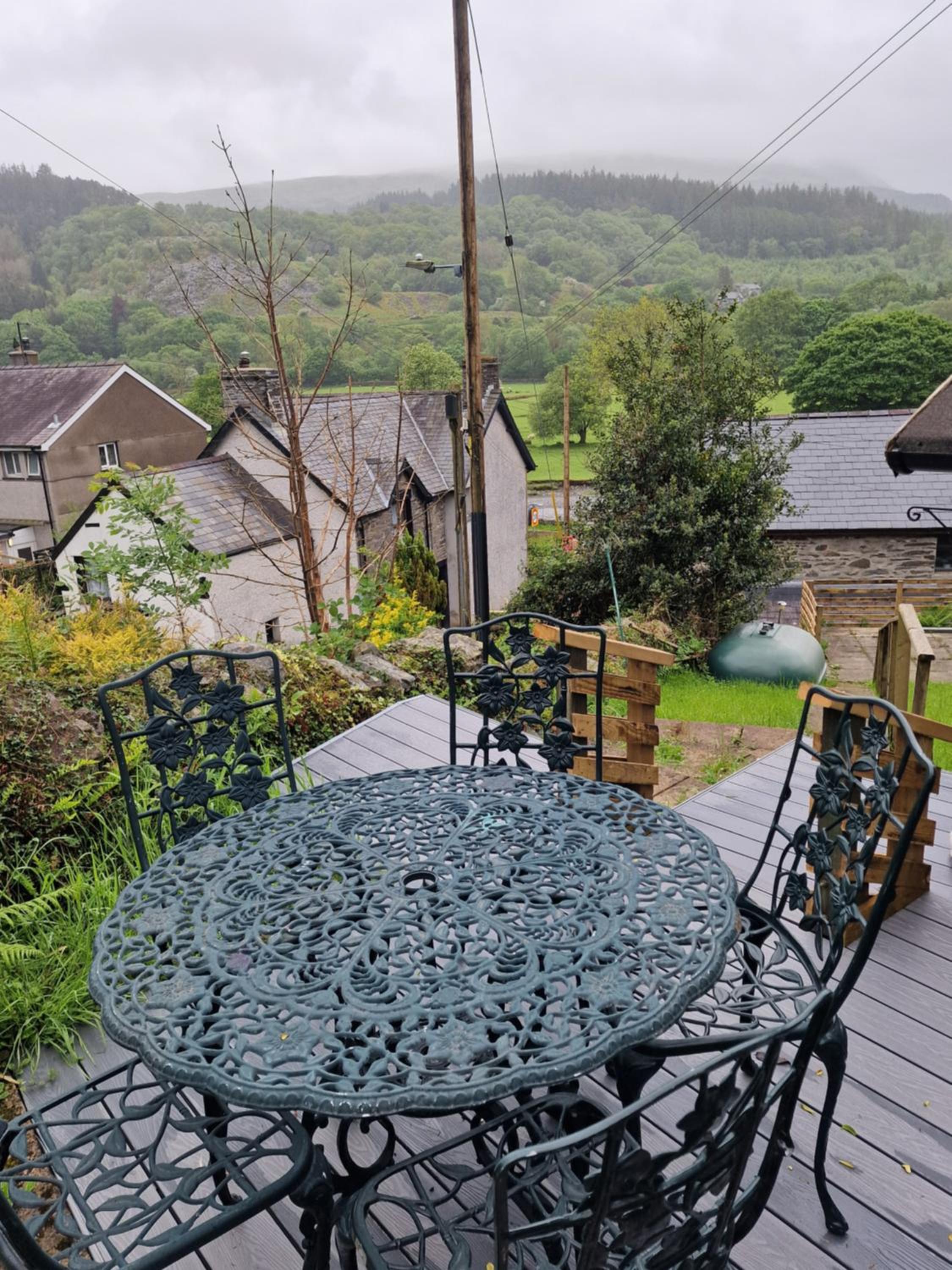 Cosy cottage in Snowdonia view 5