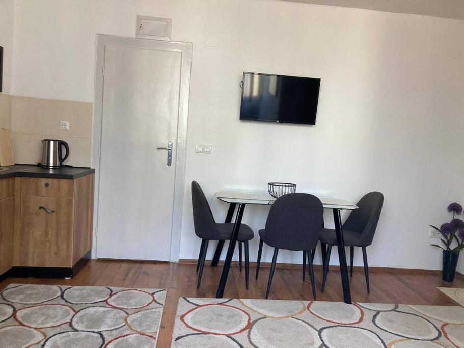City Vibe Apartment