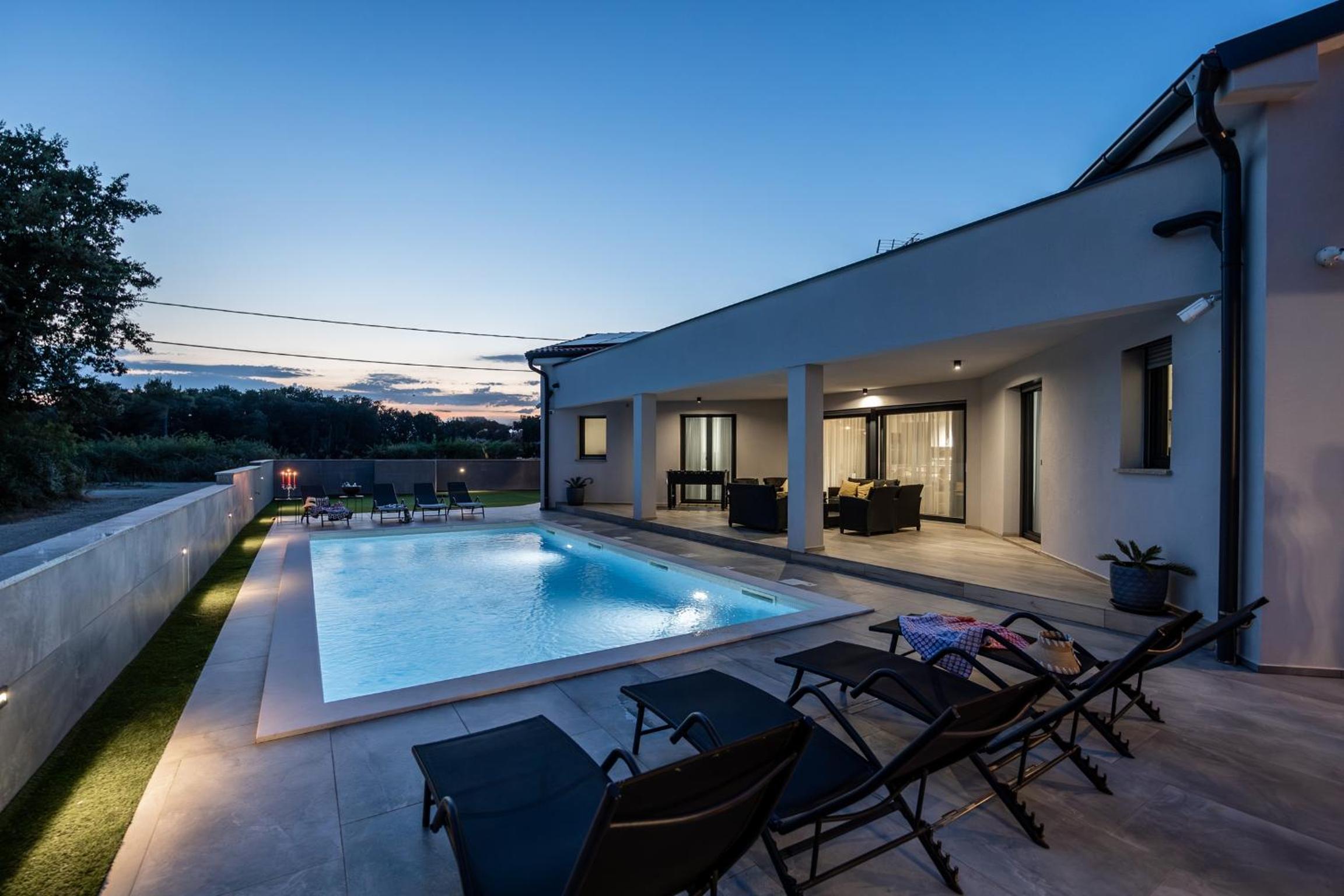 Villa Speranza with Illuminated Pool view 5