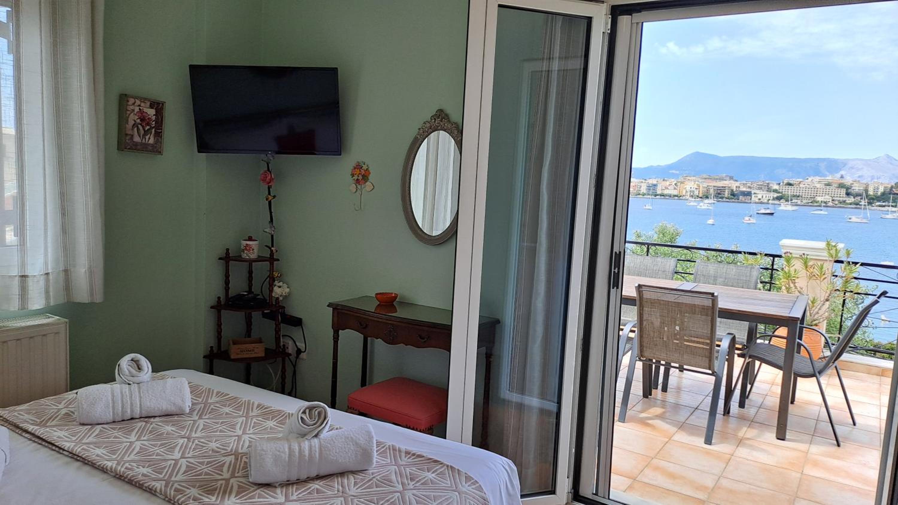 Garitsa Bay Apartment