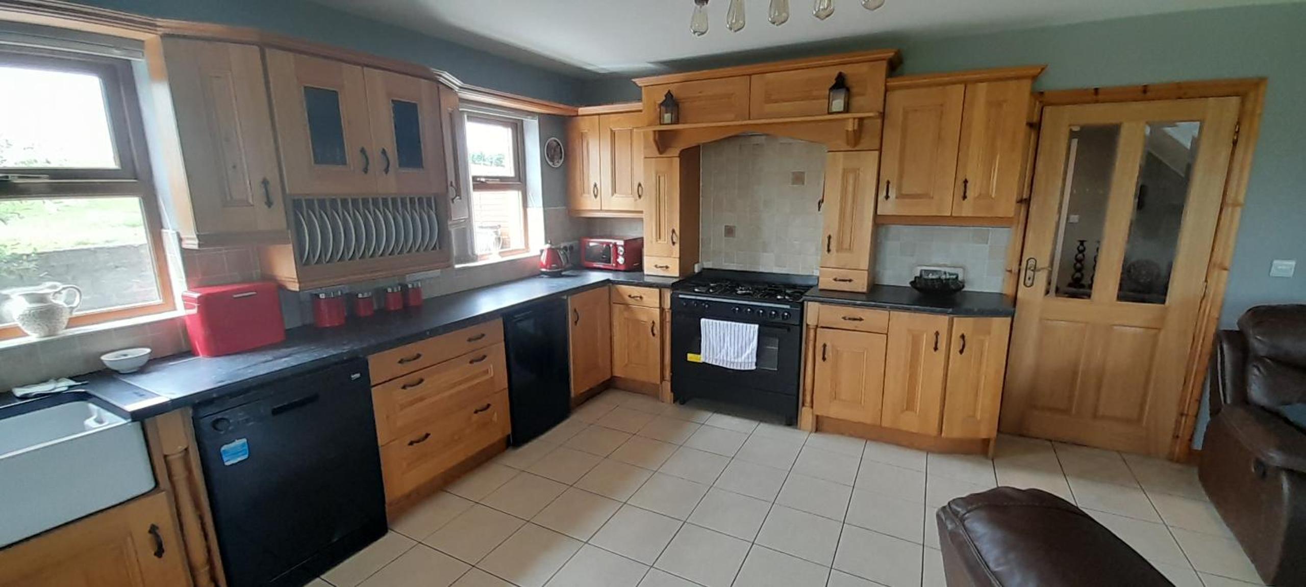 Oaktree Manor - BBQ, games rooms and pet friendly