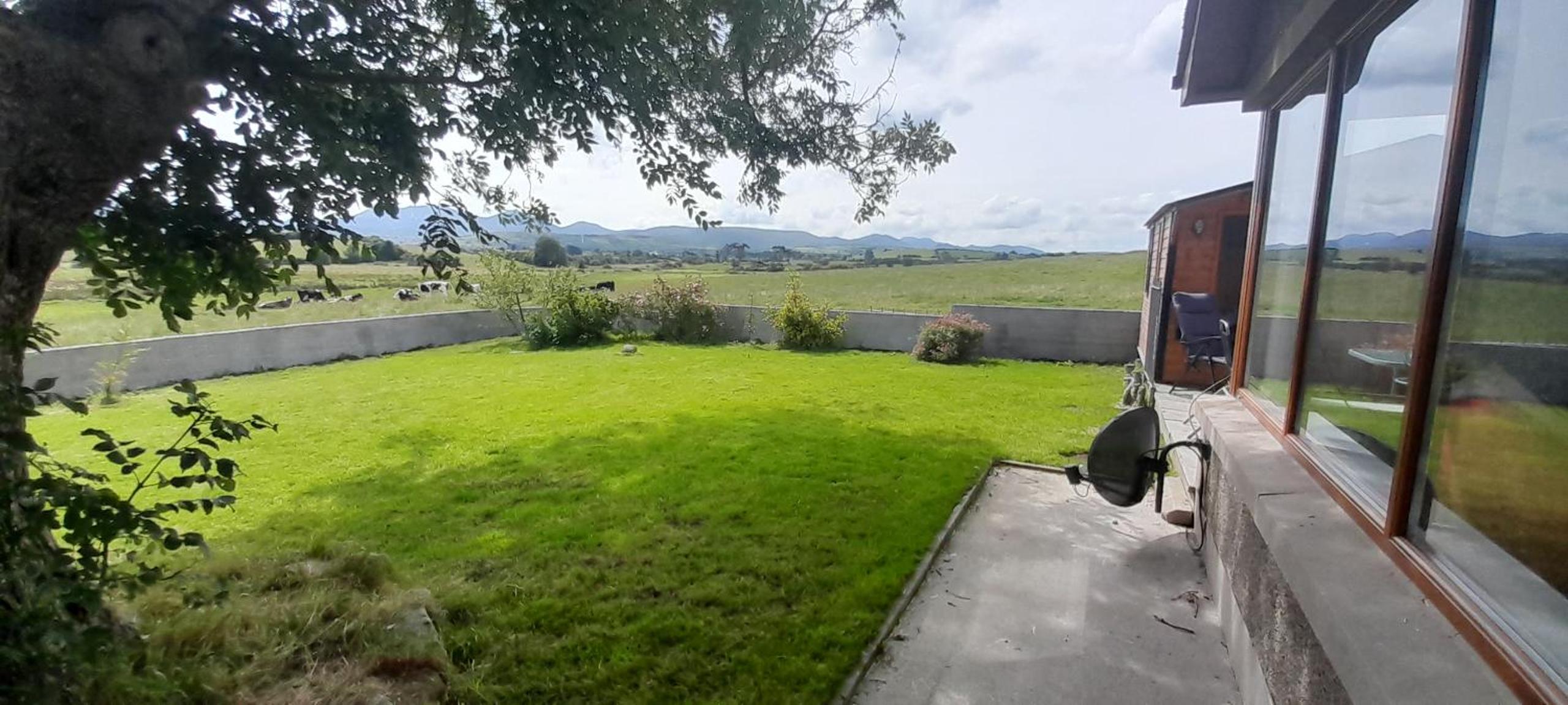 Oaktree Manor - BBQ, games rooms and pet friendly