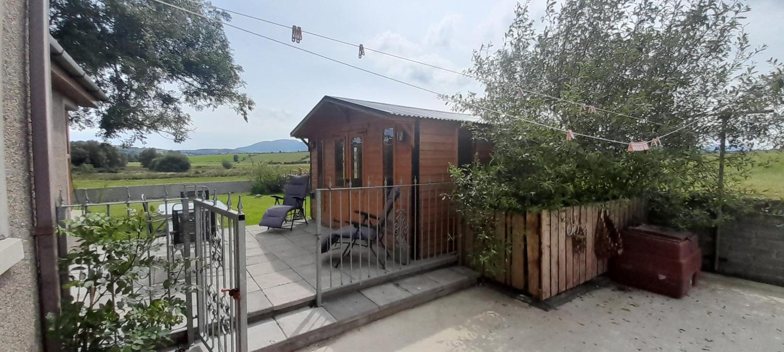 Oaktree Manor - BBQ, games rooms and pet friendly