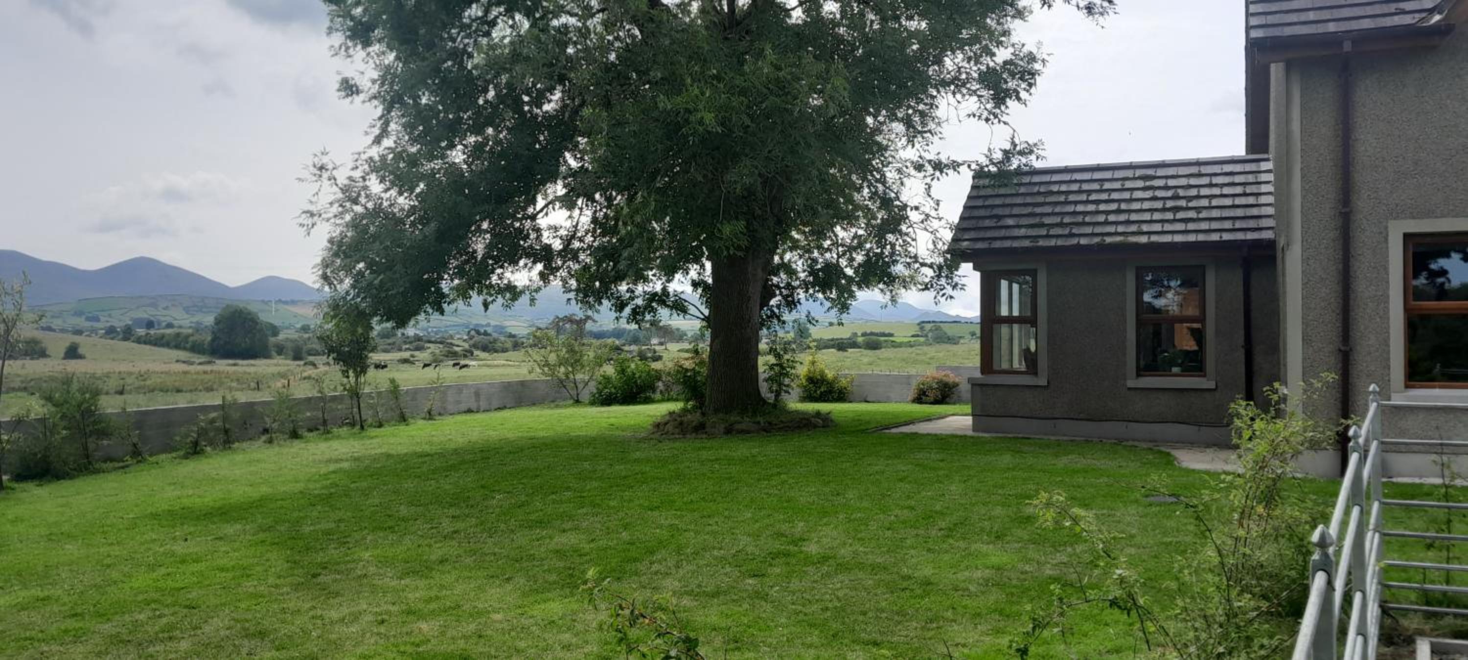 Oaktree Manor - BBQ, games rooms and pet friendly