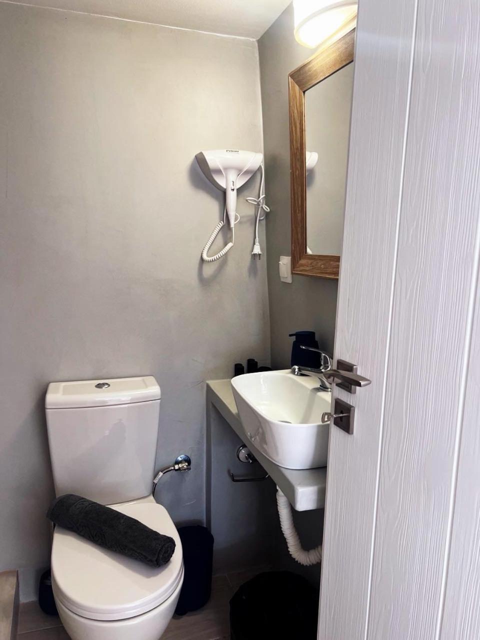 Kimolos Seafront photo 5