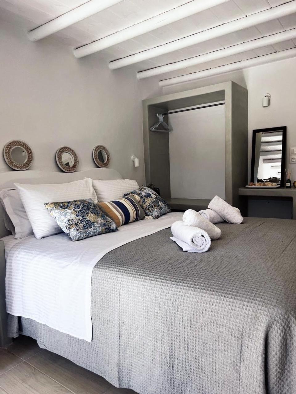 Kimolos Seafront photo 3