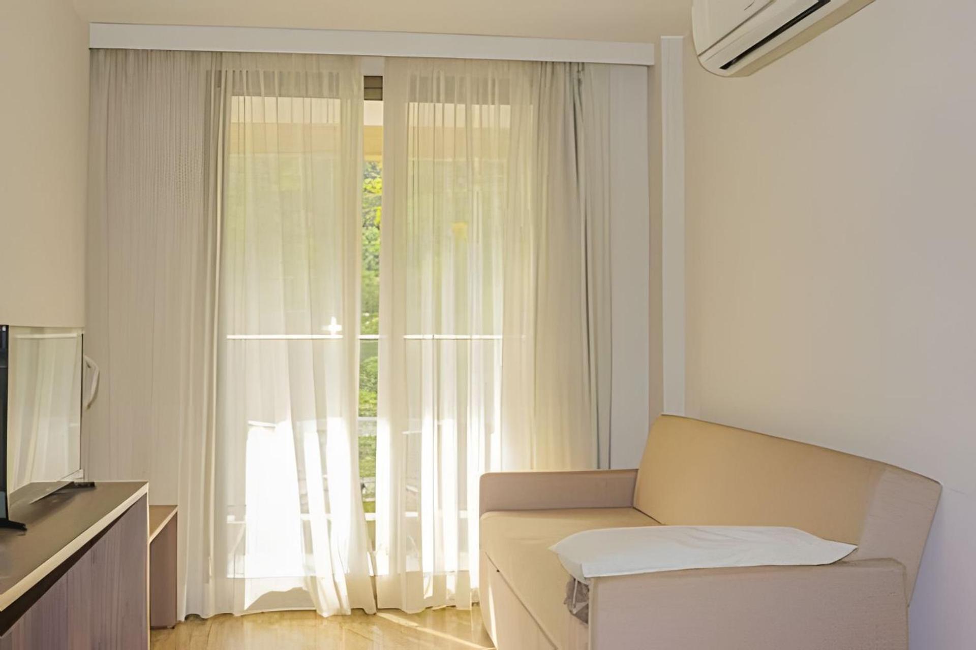 FLAT VPM - Cozinha, Varanda, Ar Cond, Estacionamento, Cama Queen, Vista Incrível, 400mb Wi-fi, TV Smart, Serviços de Streaming, Ducha Forte, Próximo a Barr