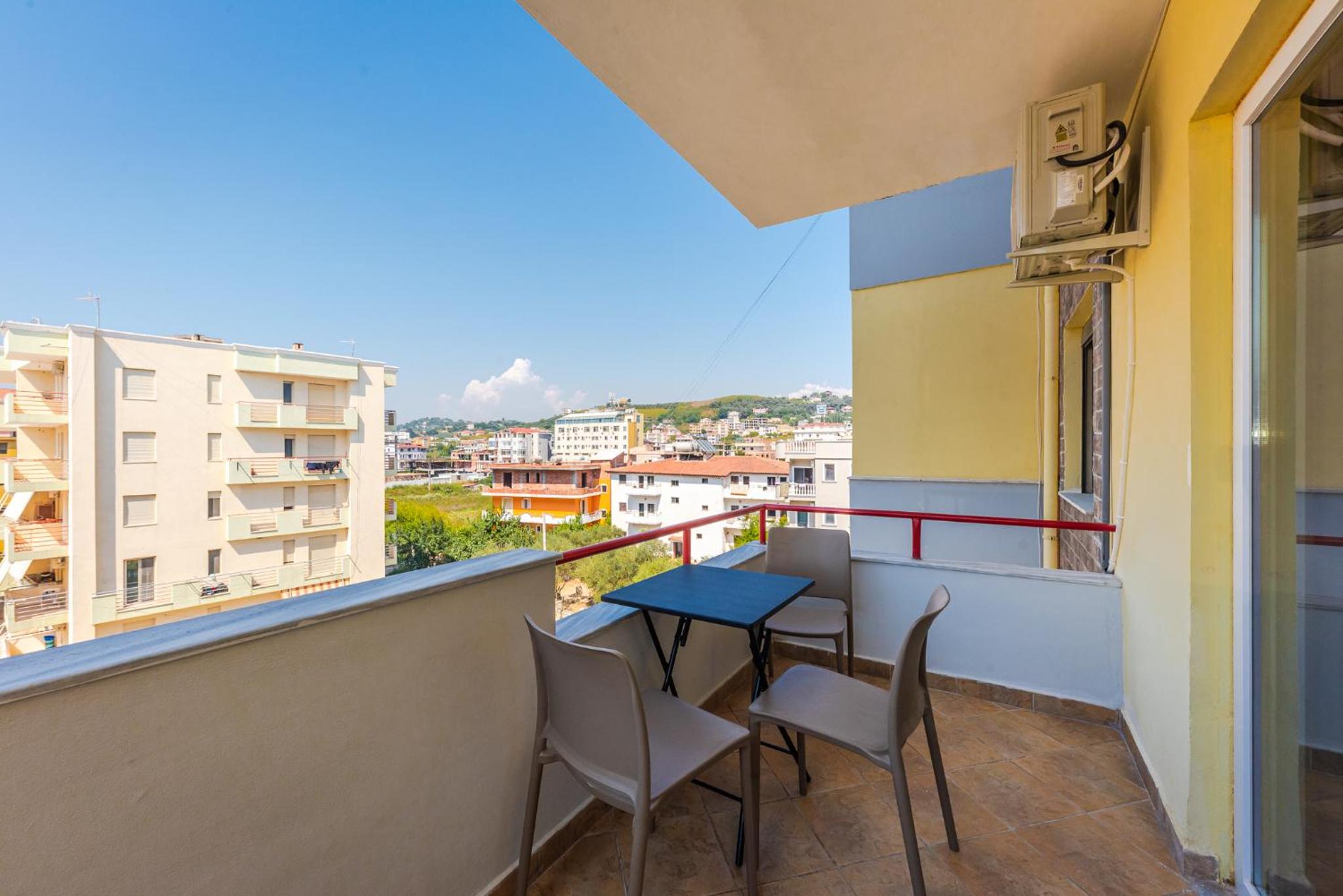 SR Apartments Golem