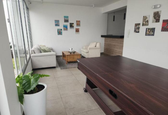 Piso 21, Habitación en departamento - Family Tower view 2